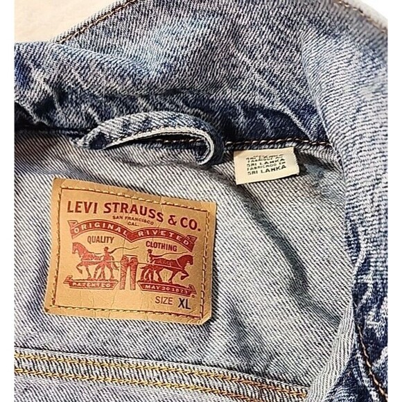 LEVIS Jacket Mens Extra-Large Trucker Cut Off Flannel Sleeves Denim Blue Jean XL - Picture 2 of 9